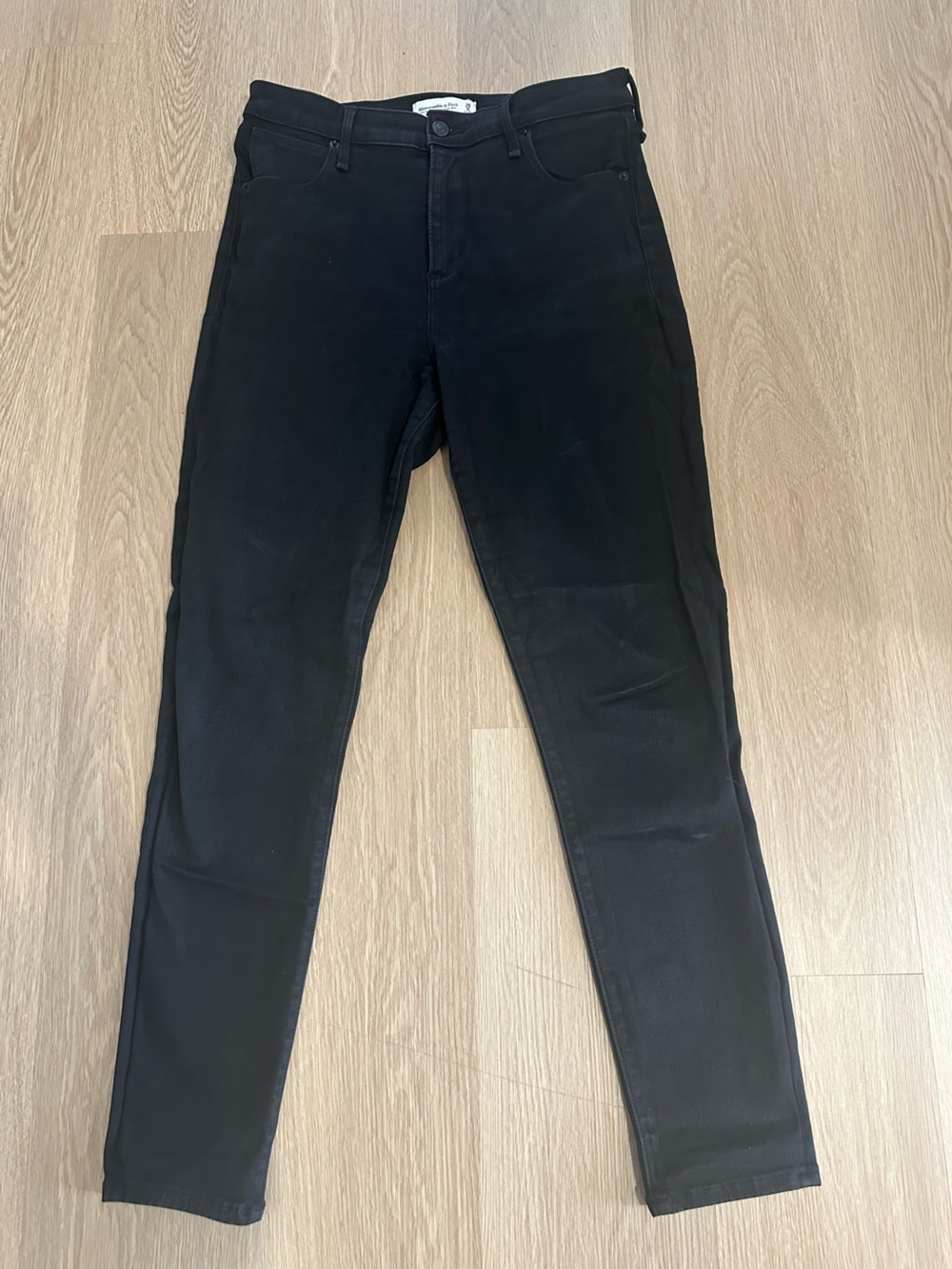 Abercrombie & Fitch Black Super Skinny High-Rise Jeans SZ 29